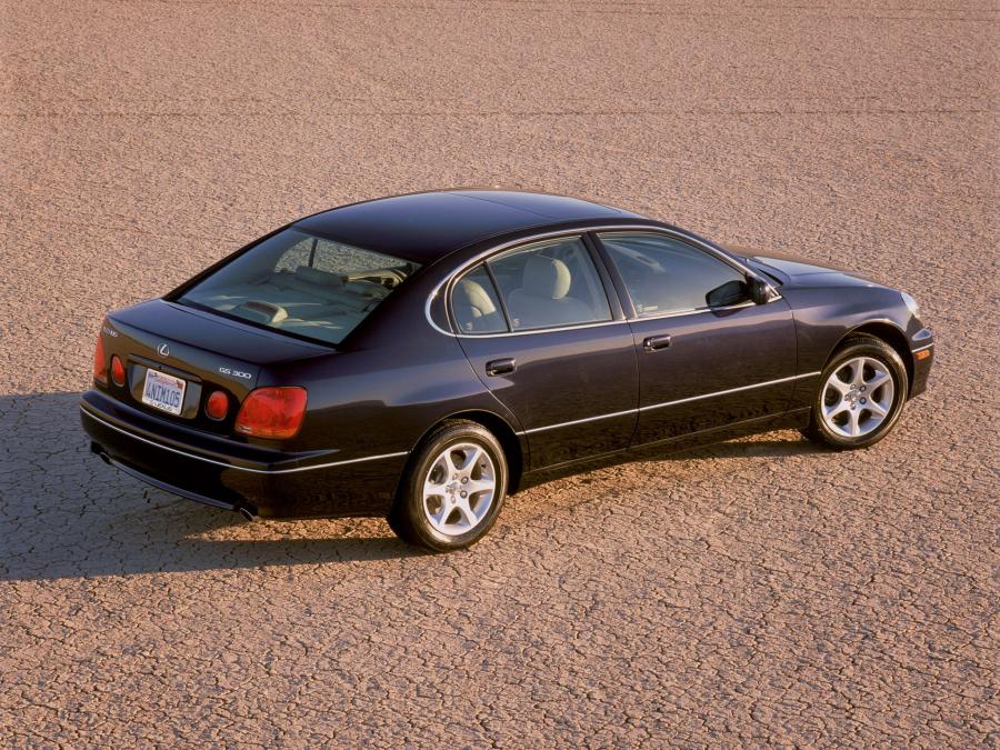  Lexus GS300 1997 года  (фото 5 из 16)